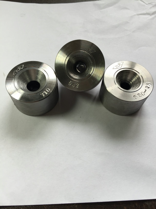 上海聚晶拉丝模具厂家